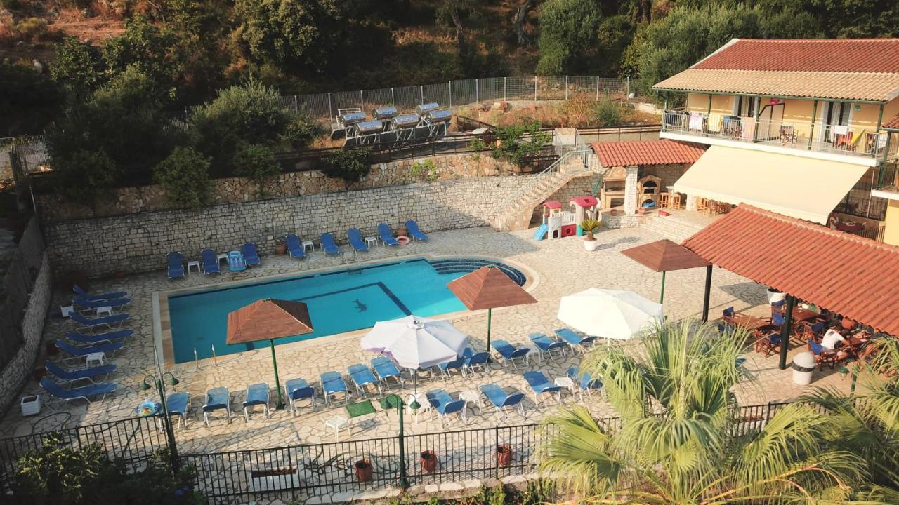 Corfu Hotel Apartments 贝尼蔡斯 外观 照片