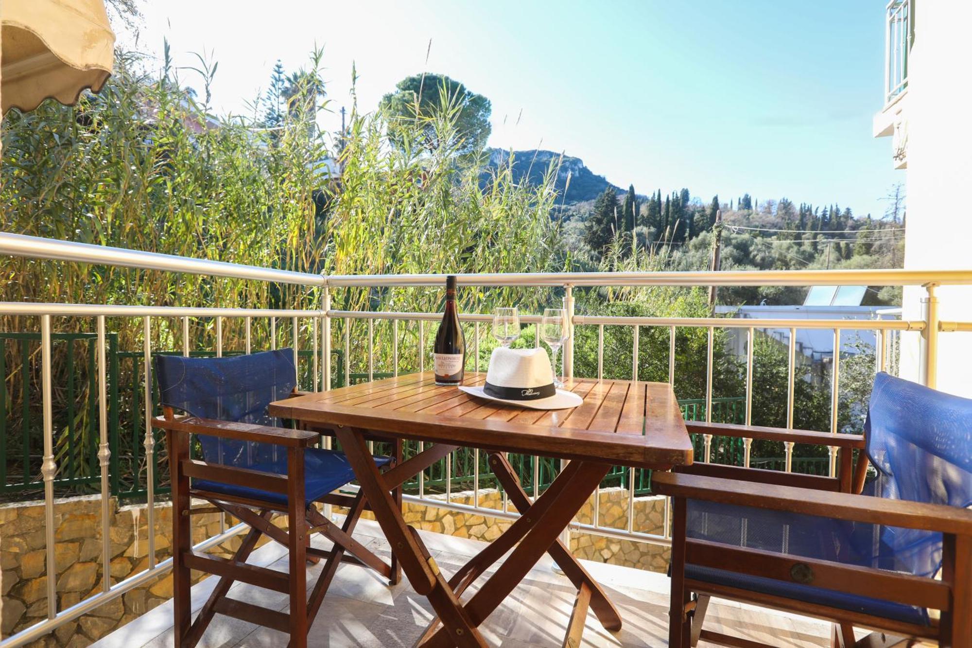 Corfu Hotel Apartments 贝尼蔡斯 外观 照片